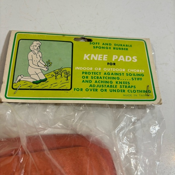 🛍️3/$30 BNWOT Vintage gardening‎ knee pads - Picture 2 of 9